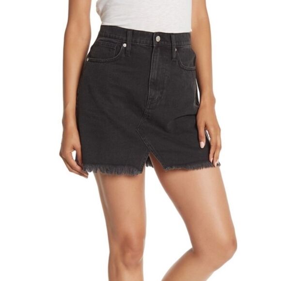 Madewell A Line Raw Hem Notched Cutout Black Denim Jean Mini Skirt Size 26 - Picture 2 of 16
